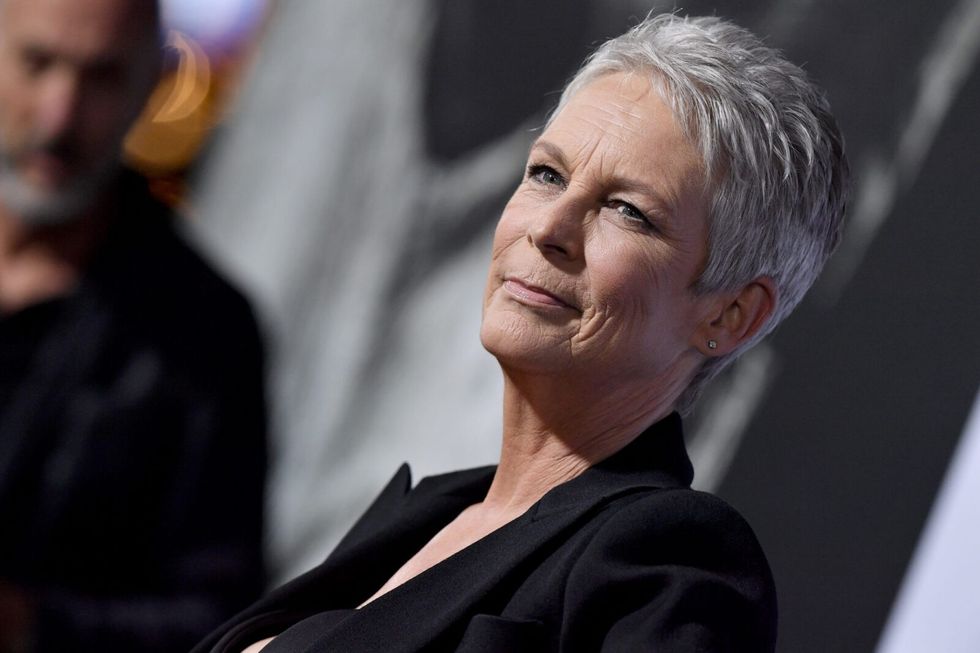 Jamie Lee Curtis Bravely Reveals Decade-Long Struggle with Opioid ...
