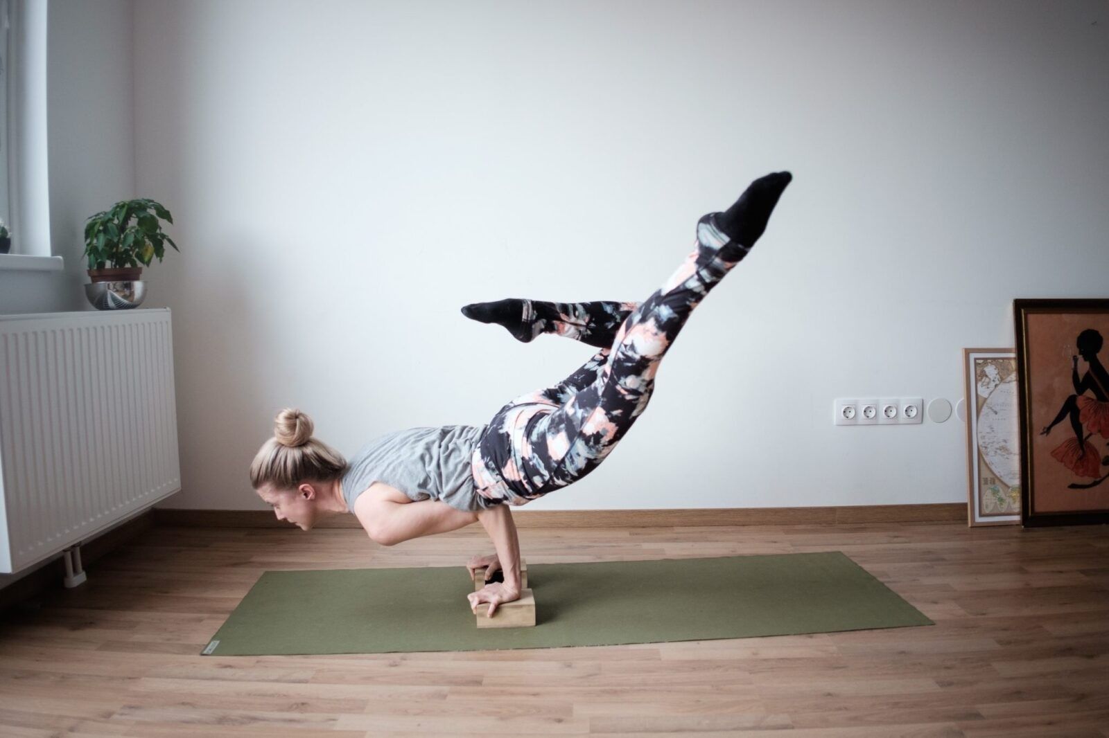 20 minute Yoga for Flexibility (Level 1) Full Body Yoga Stretch - YouTube