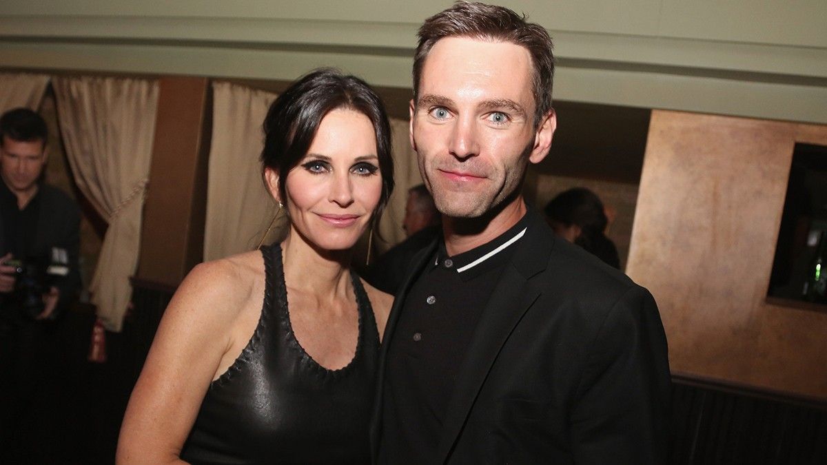 Courteney Cox And Her Young Bf Prove Love Has No Bounds Goalcast