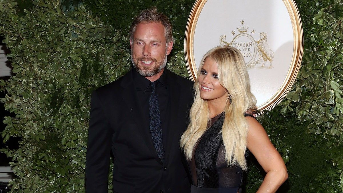 Jessica Simpson Reveals Divorce From Nick Lachey and 'Newlyweds' Ending  Inspired Clothing Line Launch